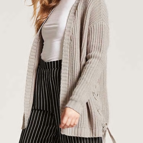 Forever 21 Sweaters - NWOT Taupe Forever 21 Cardigan